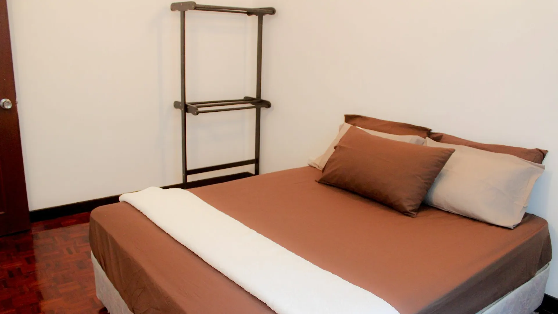 Hotel Sixteen Miami Batu Ferringhi George Town
