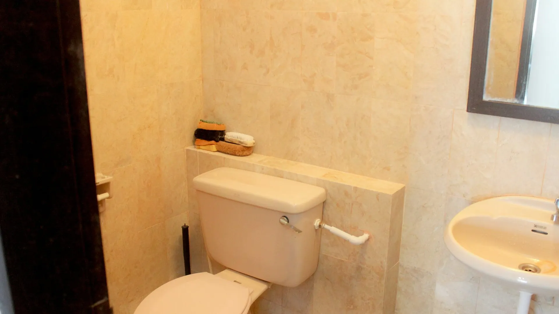 Hotel Sixteen Miami Batu Ferringhi George Town