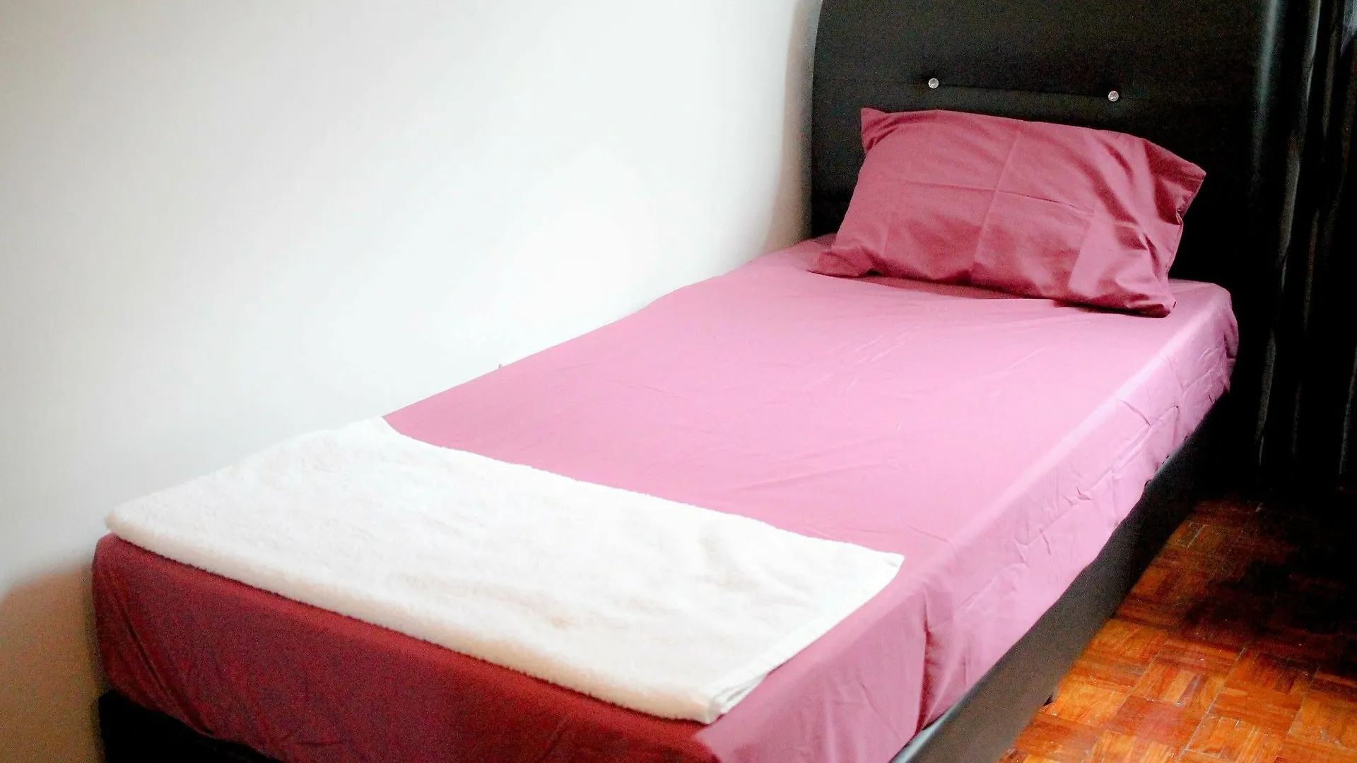 Hotel Sixteen Miami Batu Ferringhi George Town